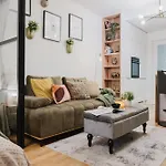 Prague Days - 1Bdr Apt - Work Space - Easy City Access